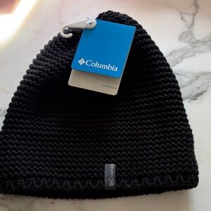Columbia unisex Classic Black Knit Hat